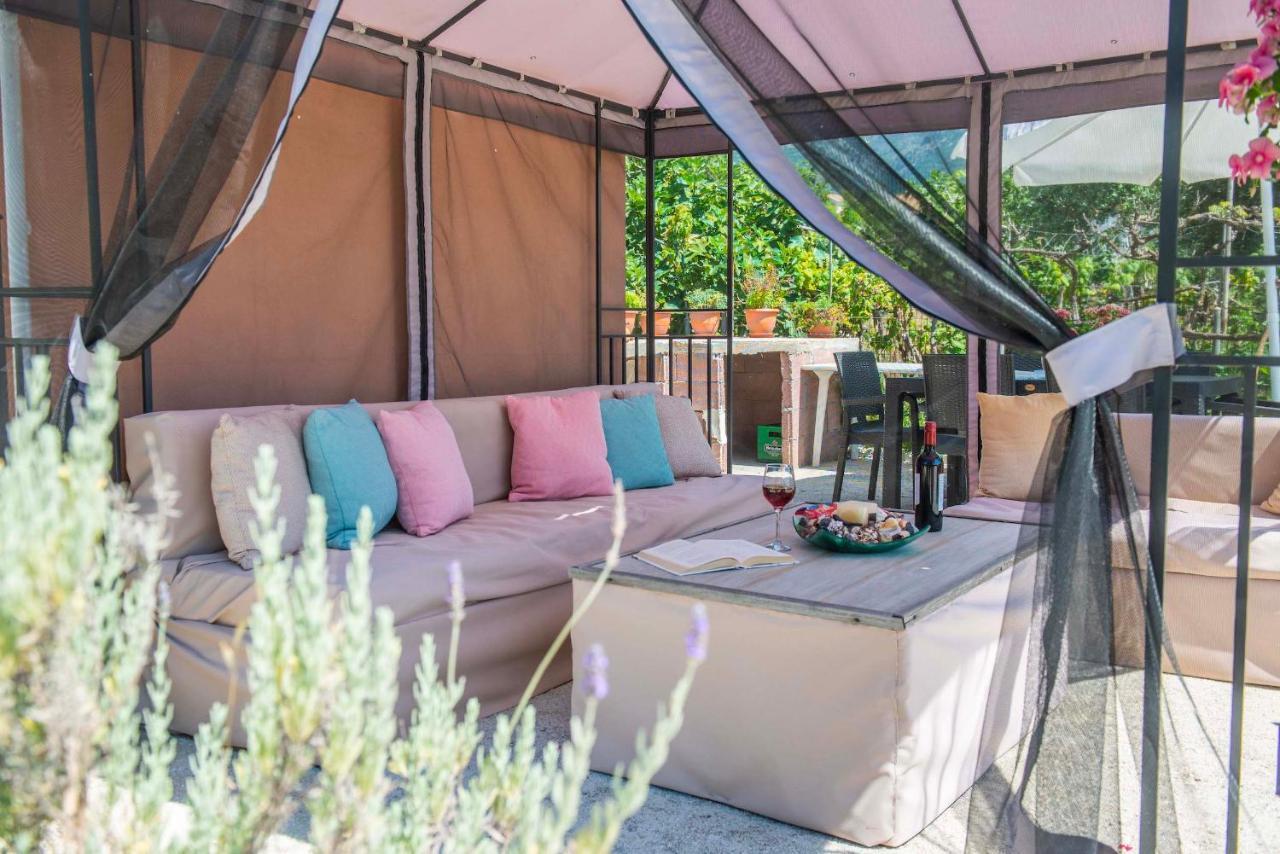 Zoe Boutique Apartment Acharavi  Bagian luar foto